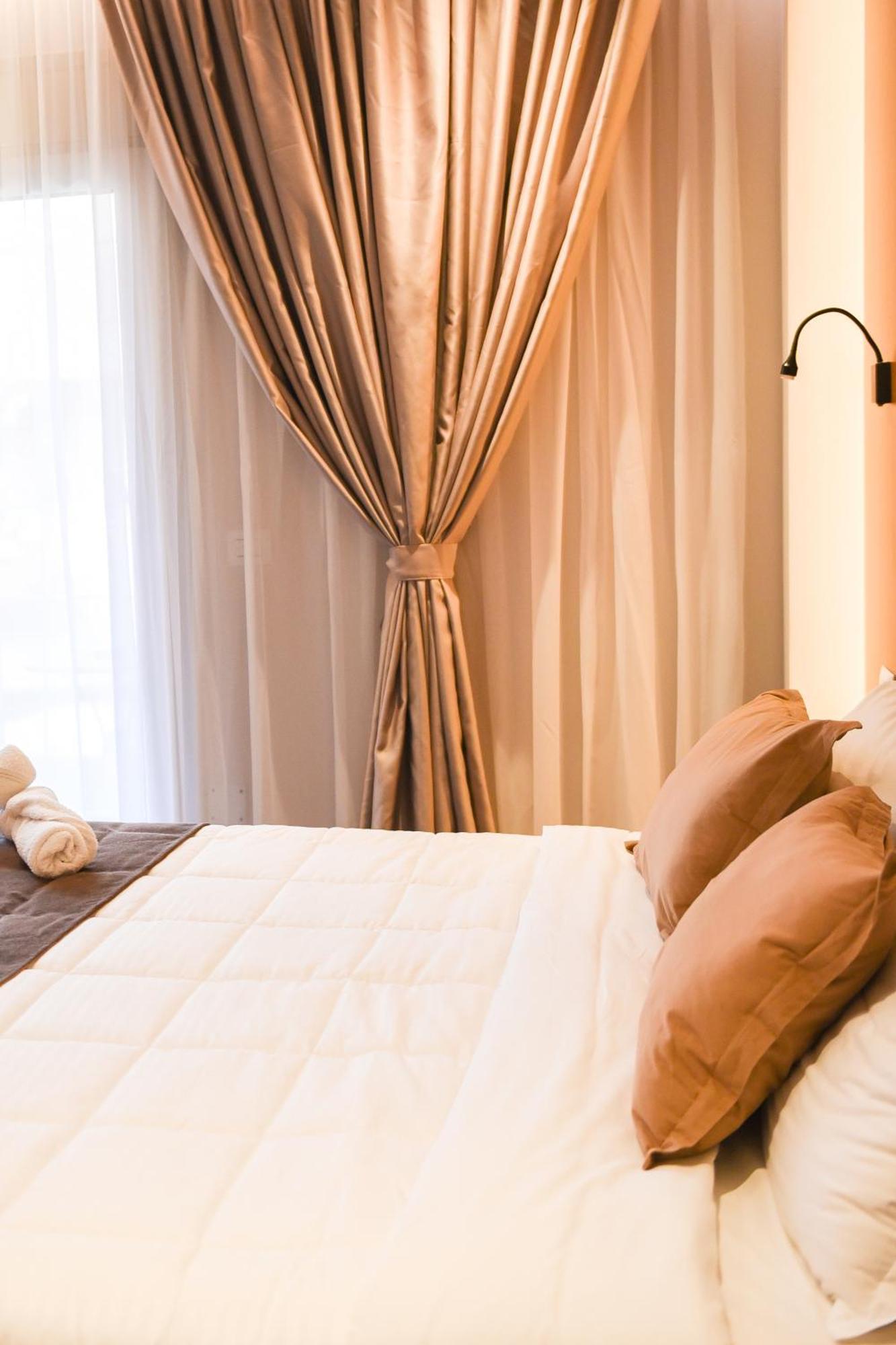 Olivia'S Hill Resort Kryemëdhej エクステリア 写真